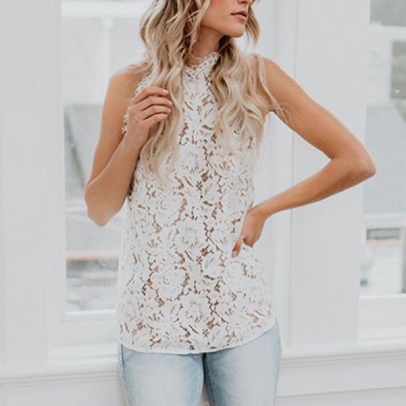 White lace lined tank top - Picture 3 of 11